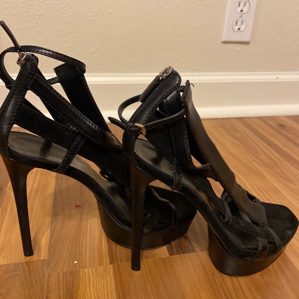 Black Gucci leather sandals